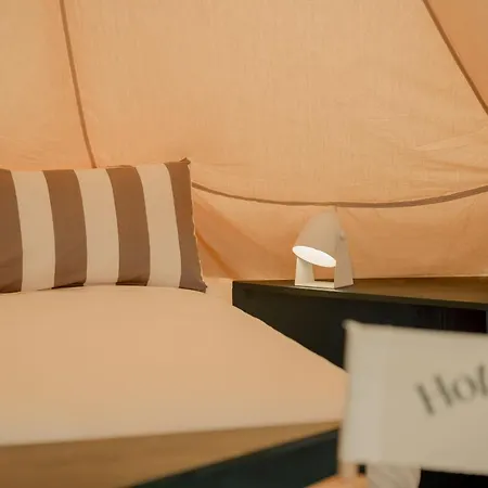 3 Estrellas Camping Gavà
