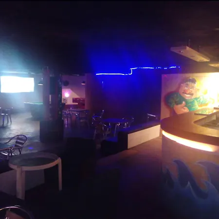 露营3艾斯特乐拉斯酒店