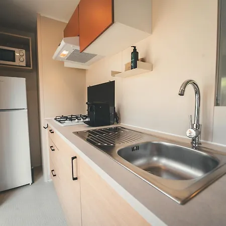 Tres Estrellas אתר קמפינג 2*